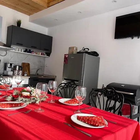 Vilă Guest House Villa Orlovo *